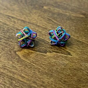 Multicolor wire wrapped star stud earrings